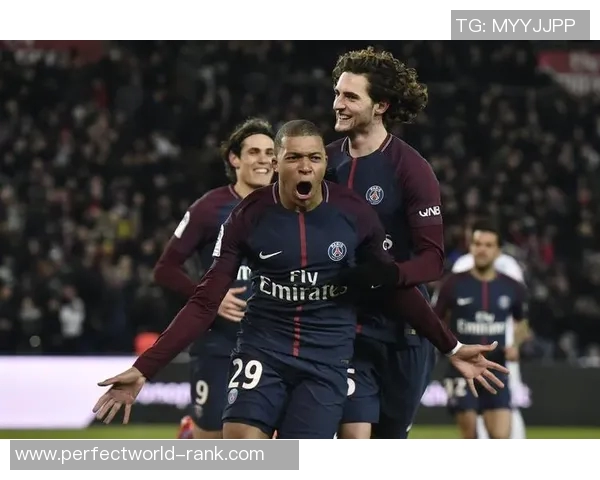 莱比锡大胜巴黎圣日耳曼四球狂潮补时进球点燃全场激情