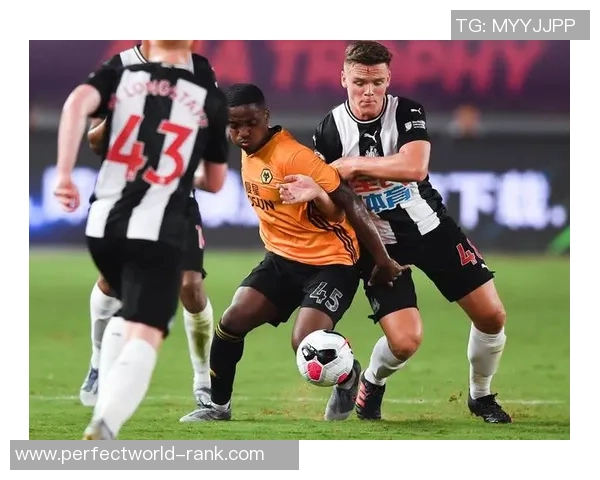 意甲焦点战：拜仁与热刺互交白卷全场哀叹惨败瞬间引发热议