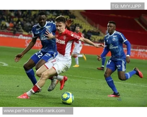 国王杯精彩对决里昂3-0击败国米点球大战瞬间点燃全场激情