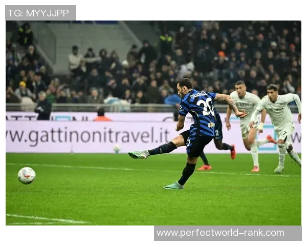 意甲精彩对决曼联大胜国米帽子戏法引爆全场战术分析揭秘