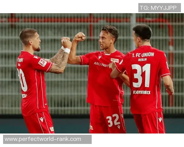 巴黎圣日耳曼逆转波尔图6-2全场沸腾战术解析与精彩瞬间回顾