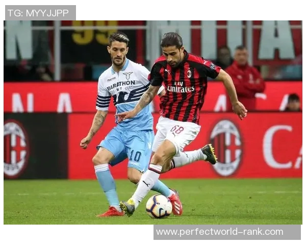 世界杯精彩对决AC米兰与波尔图战成平局战术分析引发全场热议