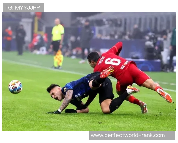 国王杯激战利物浦逆转国米争议判罚引发全场热议